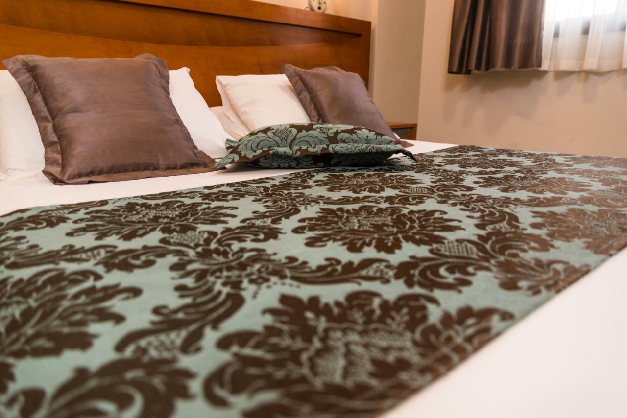 Summit Montese Tower Hotel Resende Zewnętrze zdjęcie